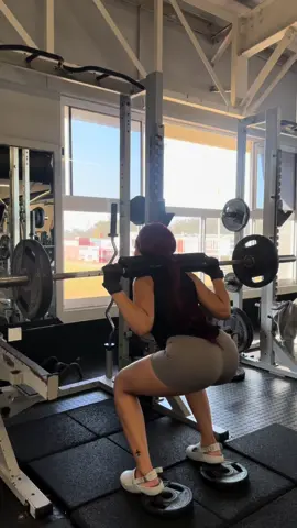 #mellissa_khumalo #legday #workout #SAMA28 #gym #foryou #foryoupage #fyp 