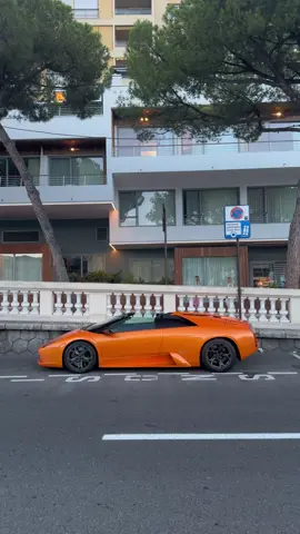 Murci 🧡 #lamborghini #lamborghinimurcielago #murcielago #carscene #carspotting #carslover #cars #carsoftiktok #trendy #trendingsong #trend #trending #trendingvideo 