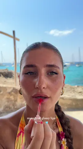#ad Muted red glossy lips 👄🪸🌺🐚 @makeupforever wherever walnut lip liner  @Rare Beauty inspire cream matte lipstick  @L’Oréal Paris I soar lip gloss  #makeup #holidaymakeup #lipcombo #lipcombos #redlips #redlip #beachmakeup