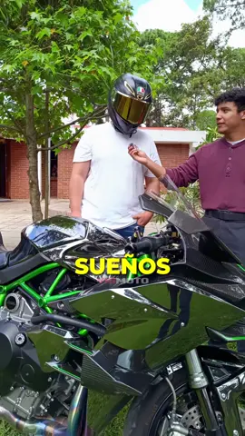 La moto más rápida del mundo 🌍 KAWASAKI NINJA H2R 🔥 @R1dergtM  #vidmoto #kawasaki #h2r #motos #entrevista 
