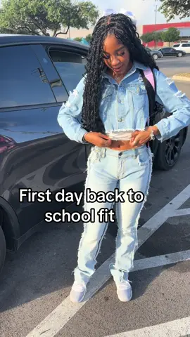 First day back to school fit! My girl a whole Freshman 😫😫#fyppppppppppppppppppppppp #foryou #fypシ゚viral #4u #back2school #firstdayofschool #OOTD #freshman #boho #tesla 