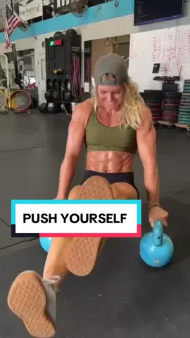 Stop holding yourself back from your own potential! We all have an opportunity to do something great, but that begins with YOU, and the belief that you CAN do what you set your mind to. You’ve got work to do! I’ve got work to do! Let’s make a commitment, right now, to wake up each morning & do our best to become just 1% better than we were yesterday. If we do this we are ultimately one step closer to the success that we are holding ourselves back from! Who’s with me?! 👊 #teamcpt #clairescorechallenge #abschallenge #fitnesschallenge #corechallenge #absworkout #absonfire #coreworkout #corecircuit #strongcore #iam1stphorm #duespaid #toestobar