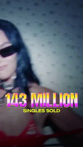 @Katy Perry is the 2024 #VMA Video Vanguard 💐 @MTV 