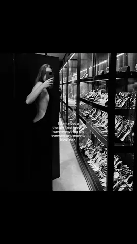 new life start #newyork #nyc #manhattan #Lifestyle #inspiration #classy #mindset #life #model #aesthetic #foryoupage #foryou #fyp #fy #viral #xyzbca 