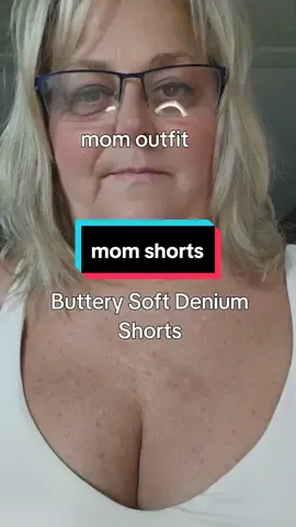 #creatorinsights #momoutfit  #deniumshorts #tiktokshop #viralshorts 