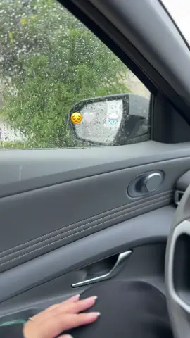 ‏هناك حنين لأشياء لا يمكنني محوها، كان الله في عون الصامتين 🍂