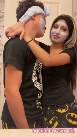 i love my boyfriend he is so clueless😭😭 i wish he knew how much i love him.🫶🏼 @Jose @Jose #Love #boyfriend #facemask 