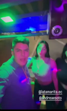 #kikejav #tamirivera #fiesta #chivas #fiestasdequito #influencer #youtube #entretenimiento #pareja #viral #fyp #paratii 