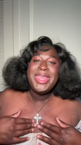 If you think you’re funny, then gon head and audition hunny!! 🤭🤭 Use tags #laughhouse #tiktoklive to join the @tiktoklive_us Laugh House competition 