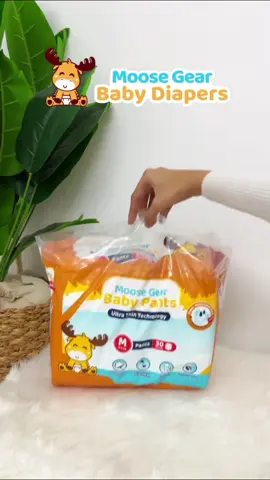 Keep your little one comfy and cozy with Moose Gear Baby Pants Diapers – the perfect blend of softness and practicality for all-day adventures! 🌟 #moosegearbaby #trustedbymomslovedbybabies #babyessentials #babyessentialsph #budolfinds #moosegearbabywipes #moosegearbabydiapers 