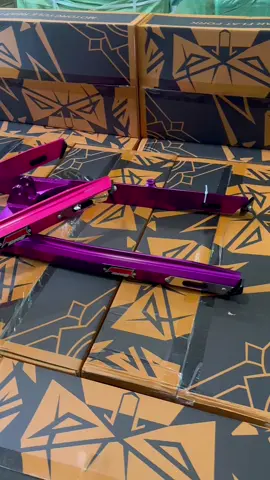 SWING ARM KD PURPLE & PINK LIMITED MENDARAT GUYS🫨 STOCK TERBAD DPTKAN SEBELUM STOCK HABIS🔥 #fyp #swingarm #kd #purple #y15 #y15zr #y16 #y16zr