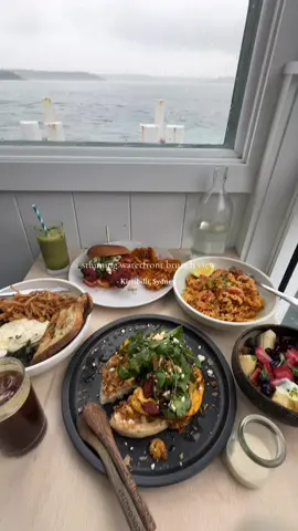 Quality brunch with unbeatable views 😍 📍Celsius Dining ☕️ Featuring :  🍄 Truffle Burrata Mushroom ($26) 🍓 High Protein Granola ($21) 🍳 Harissa Chilli Eggs ($25) 🍝 Nduja Prawn Pasta ($32) 🍔 Celsius KFC Burger ($29) Every dish was amazing I’m not kidding. The interior us both chic and cozy, the atmosphere is as satisfying as the meal. Perfect for a leisurely brunch or a catch-up with friends. 📍Kirribilli, Sydney [invite]@LickYourPhone 
