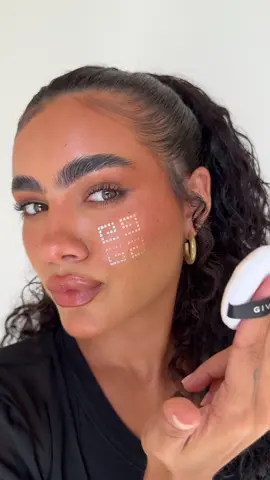 now I can't live without @Givenchy Beauty's new & improved Prisme Libre Loose Setting Powder #givenchybeauty #givenchybeautypartner #prismelibre #magicdust