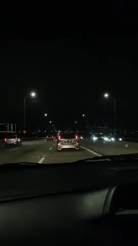Bila duduk dalam kereta ni auto healing jap . Fikir masa depan yang ad dalam genggaman Tuhan 🤍 Hal2 yang baik perlukan waktu untuk datang, Allah tahu bila waktu yg terbaik untuk diri kita. Doa-doa yang belum sampai, akan tiba di saat kita benar-benar memerlukan. Harapan yang masih menjadi pertanyaan, akan Allah jawab dengan setepat-tepatnya. Belajar libatkan Allah dalam sekecil-kecil perkara. #semuatentangkita #malam #kereta #healing #perasaan #rindu #foryoupage❤️❤️ #foryoup #fyp #fypシ #fypp #fy #fypage #tiktok #foryou #fypシ゚viral #foryoupage #ogos 