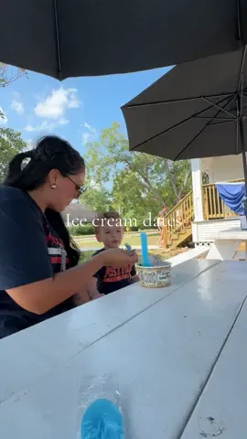 A little family ice cream date 🤍🍦 #lgbt #twomoms #lgbtqfamily #twomomssquad #twinmom #twinmama #toddler #toddlermom #boymama #twinboys #houston #friendswood #friendswoodscoopshop #icecream #icecreamdate #familyday #summerday 