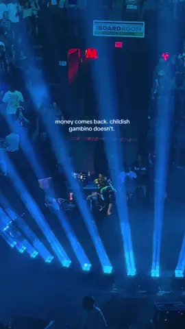 literally his last tour as childish gambino. such a great performance #foryoupage #childishgambino #comcert #donaldglover #music 