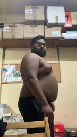 140kg vs 85kg 🤔 #gym #fyp #weightloss #weightlosstransformation #GlowUp #bulk #CapCut 