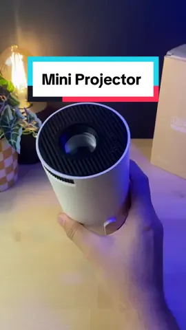 Mini smart proyector viral! #miniprojector #smartprojector #miniproyector #cineencasa #tvshows #tiktokshopbacktoschool #fylpシ #viral 