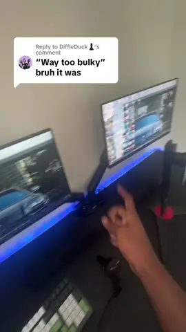 Replying to @DiffleDuck♟️ idk what your talking about but these dual arm monitor mounts have saved me alot of space…😌 #monitormount #dualmonitor #monitormounts #dualarmmonitormount #treasurefinds 
