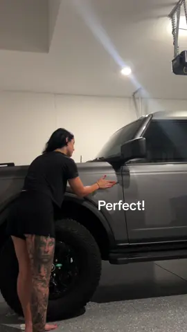 Replacing my Wildtrak decals with some Bronco script 🖤 Decals are from CJ Pony Parts, storage cups are from Amazon! #wildtrak #fordbronco #broncowildtrak #ford #Vlog 