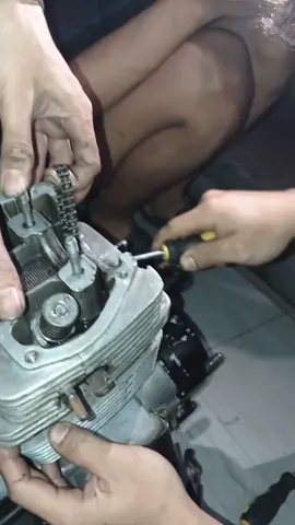 keluh kesah melu konvoi 😭 #herex_ceria_1200m #cb100 #kawasanmm2100 #maroongank #tutorfyp #fypシ #JelajahMerdeka #herex @Suprek Ndandem 