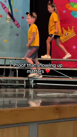 #baby #family #babylove❤ #familylaughs #dad #The school party#foryoupage #explorepage 