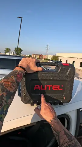 😄 🤣  Sorry Ashley! #Love #work #everyone #mechanic #fyp #mobile #autel 