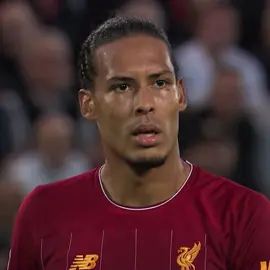 #vandijk #virgilvandijk #vandijk🇳🇱 #theartofdefending #vvd #vandijkedits #fy #fyp #foryou 