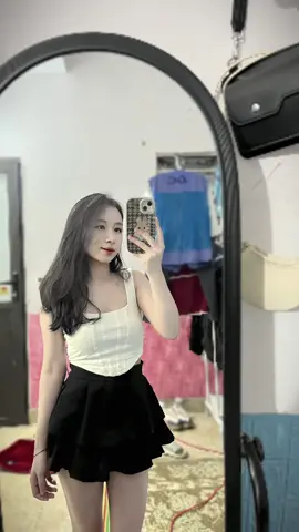 #CapCut.                                  .              Đều là chữ thương cả, nhưng mình yêu thương họ còn họ tổn thương mình..