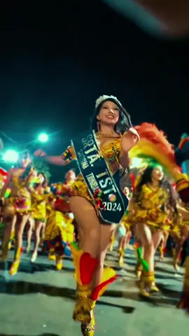 #2024 #noche #bolivia #cochabamba #quillacollo #danza #baile #viral #fyp #bolivia #cultura #Tobas #tobassantisimatrinidad #urkupiña #cinematic #belleza 