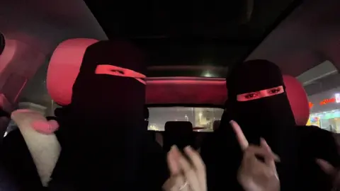 اخخخ يا احلام 😔🤍🤍🤍🤍 #تبي_عيوني_بس #احلام #احلام_فنانة_العرب #explore #foryou #اكسبلورexplore #الشعب_الصيني_ماله_حل😂😂 #viral #الخبر #khobar  @Ahlam Alshamsi 