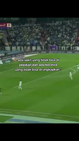 andai kamu tau betapa sakit hati ini melihat kamu digenggaman tangan nya#fypシ #storybola #sadbolasepakbola #xyzbca #foryou #quatestory #bismillahfypシ 