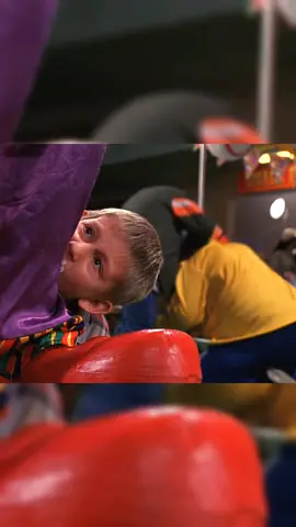 La mejor familia?  #CapCut #malcolmeldeenmedio #malcolminthemiddle #comedia #serie #latino #pelea 