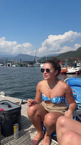 Night night! #cabincrew #WeekendVibes #summervibes #curry30 #stephcurry #shuswaplake @Mikaela Roche 