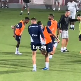شايفين كيف يد نيفيز صغيره عكس سافيتش 🥹🥹🥹🥹🥹🥹🥹#neves #alhilal #foryou #explorepage #اكسبلور #cr7 #fyp #explore #viral #الهلال #savic 