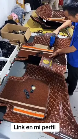 Alfombra impermeable para auto #car #mexico #usa #foryoupage #foryou #miami 