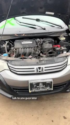 Personally, l’d recommend a Prius, but this Insight is impressive ! #hondainsight #honda #hybrid #hybridcar #highmileageclub #autorecycling #junkyard #autopartscity 