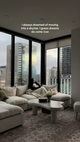 Making this space into a home 🤍  so happy…unless there is an earthquake #skyrise #sandiego 