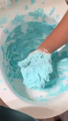 the clean up!! no gloves style😌 #fyp #viral #CleanTok #spongesqueezing #toiletoverload #overload #handmixing #asmr 