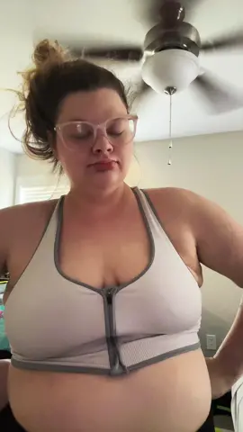 We are currently 32 weeks pregnant 🤣🤦🏼‍♀️ #fyp #fy #serverlife #pregnant #babyboy #VoiceEffects #pregnancyupdate #32weekspregnant #pregnancy #firsttimemama 