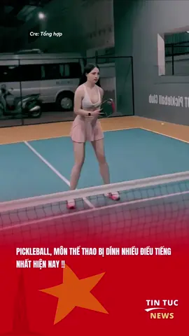 NHIỀU NGƯỜI TỰ DƯNG CHĂM CHỈ TẬP THỂ THAO BẤT THƯỜNG :)) #pickleball #tintucnewsvn 
