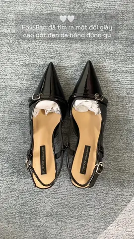 Mình đã tìm được đôi giày đúng gu rồi 😊😊 #unboxing #review #giaydep #giaydepnu #giaycaogot #giaymuinhon 