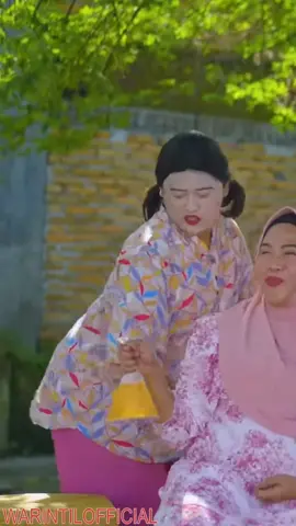 Lengah dikit Ngebor bumi😭 @wakbordir #wakbordirwarintil #warintilcore #sepiringberdua #warintilofficial #kontrakanrempong #17agustus #warintiltimbarbar #kontenhadi #fypシ #xyzbca #trending #fyp #viral #lucu_ngakak 