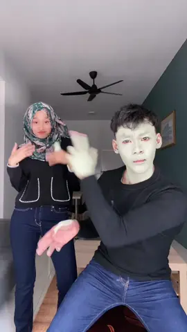 Tak pasal nampak macam shrek  #skintific #skintificmy #claymaskhijau @skintific.my 