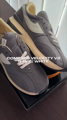 [COMPASS HARGA RETAIL] Unboxing Compass Velocity V2 Grey/White❗️ mempunyai 6 komponen unggulan yang menjadikan sepatu ini nyaman saat dipakai. #compass #fyp 