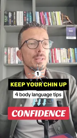 #savvastrichas #bodylanguage #confidence 