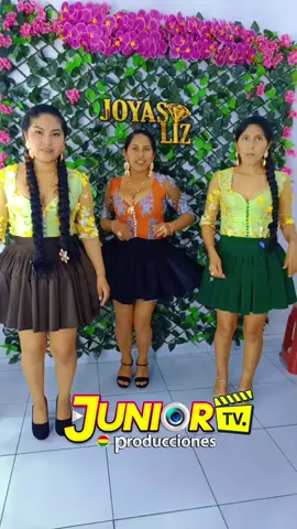 No podía faltar la música del momento junto a nuestras lindas cholitas , Senovia Gutiérrez y el Amor por internet @🌎SENOBIA G.Z.💫 @Liz_Via_Perez🎥💃  #bolivianosenbrasil #usareels #BolivianosEnEuropa #brazil #mexico #bolivianosporelmundo #turismo #AmorPorInternet #lasconquistadoras #usa #peru #Francia #BolivianosenelMundo #Bolivia #espan ̃a #Amor #lindascholitas #bellezaboliviana #senobia #senobiagutierrez #MusicaBoliviana #Canada #europa #bolivianosenbrasil🇧🇴🇧🇷 #bolivianosenargentina🇧🇴🇦🇷 #bolivia #gruposbolivianos #runatinku #tinku #nortepotosi #chaparebolivia🇧🇴 #ivirgarzama #usa #bolivianos #recorriendobolivia #conociendobolivia #juniortvcba #juniortv #joyasliz 