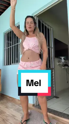 Tem mel #loira #galega #danca #viralvideo 