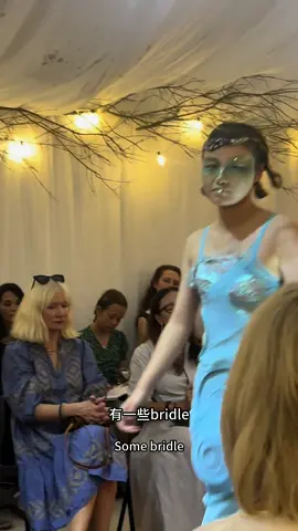 Peggy’s one day Vlog - Modeling in London (walking 6 outfits a day) #fashion #Vlog #vlogs #daily #dailyvlog #dailylife #OOTD #Runway #runwaywalk #runwaymodels #model #fashionmodel #designer #fashiondesigner #fashionweek #fashionhacks 