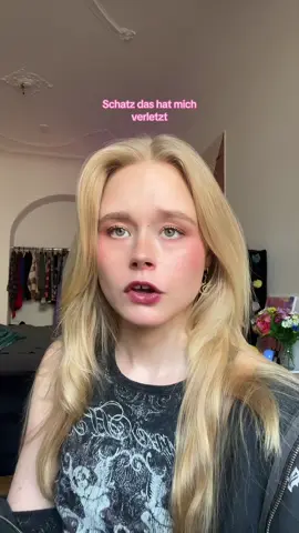 Richtig streiten und Konflikte lösen in einer Beziehung ❤️‍🩹 Manchmal muss man einfach über seinen Schatten springen, um seinem Partner entgegenzukommen. #beziehung #beziehungstipps #toxischebeziehung 